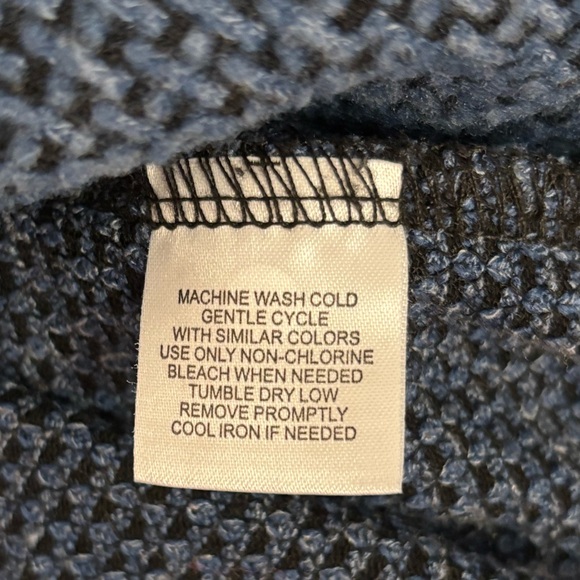 French Laundry Marled Dark Blue Waffle Knit Sweater w/Shoulder Button Accent 1X - Picture 14 of 14